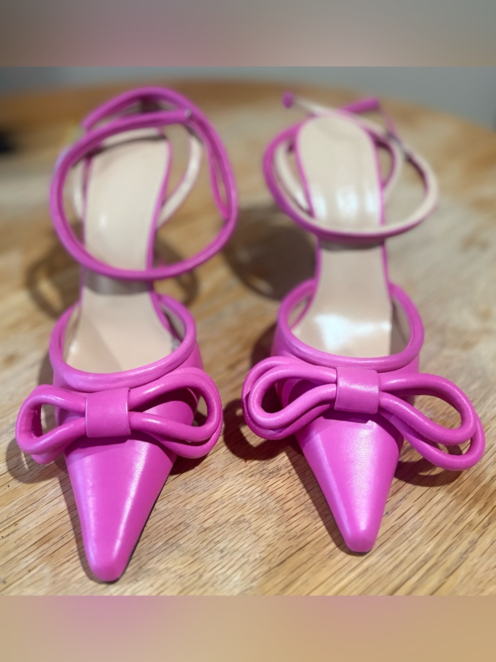 Leather pointed-toe heels, Mach & Mach Double Bow, pink Women’s size 36.5/6